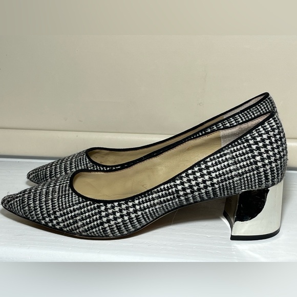 Ann Taylor Shoes - Ann Taylor EUC 8 & 1/2 - Black & White Tweed Print Leather Pumps